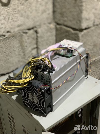 Asic Bitmain AntMiner L3+, 504MH/s