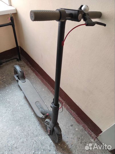 Электросамокат Xiaomi Mijia M365