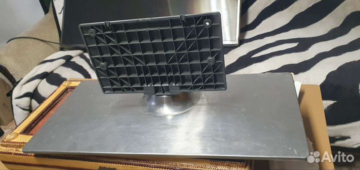 Подставка для телевизора