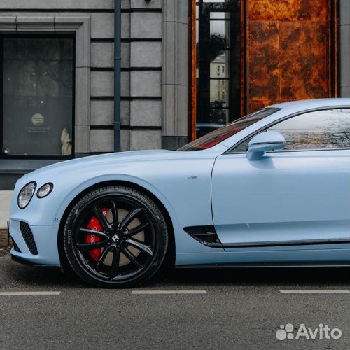 Аренда автомобиля Bentley Continental GT V