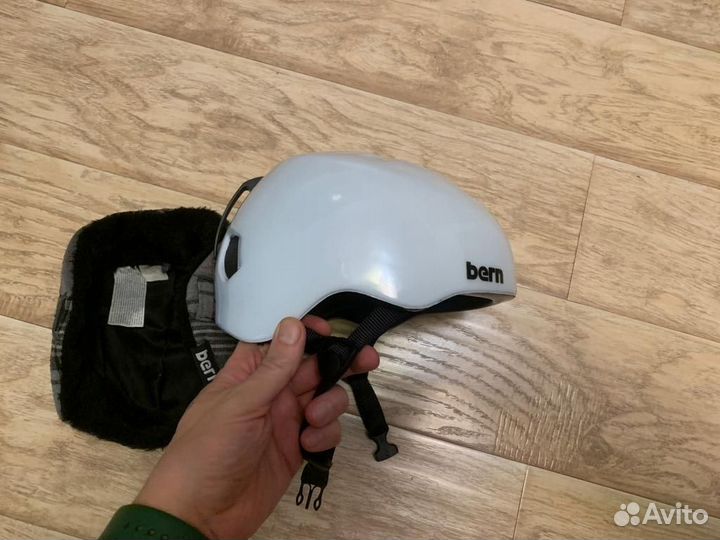 Шлем Bern для сноуборда горных лыж