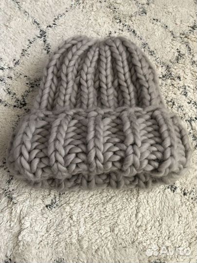 Шапка женская вязаная из перуанской шерсти wool s