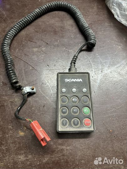 Пульт управления пневмоподвеской Scania 1430269