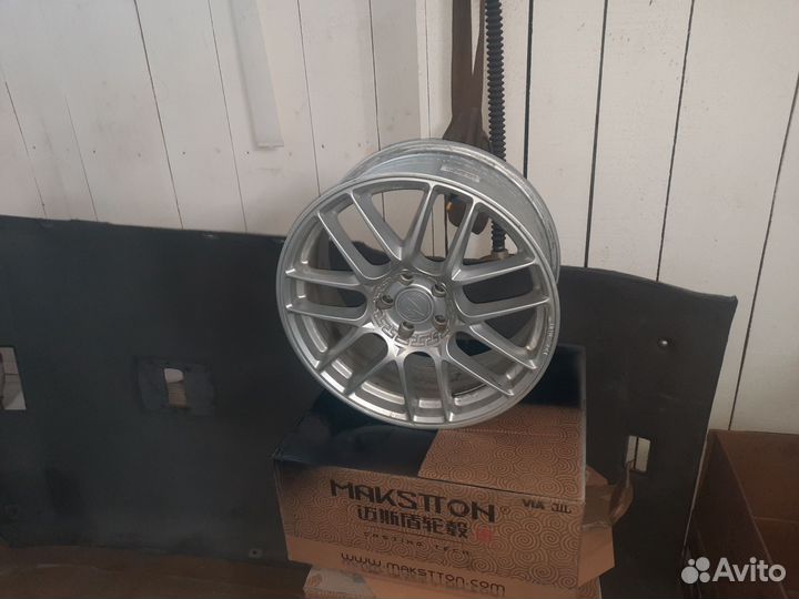 Продам диски Mskstton на форд фокус