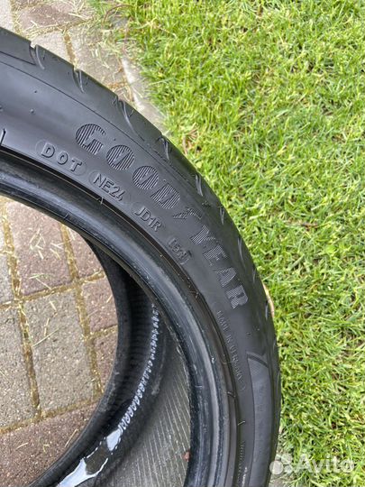 Goodyear Eagle F1 Asymmetric 2 255/40 R18 и 285/35 R18