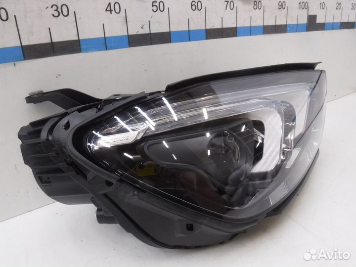 Б/У Б/У Фара правая A1679060403 mercedes-benz