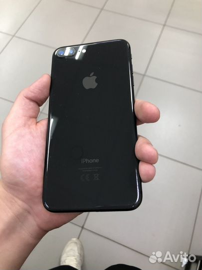 iPhone 8 plus 64 gb