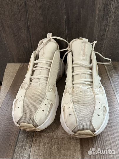 Кроссовки reebok женские 35,5