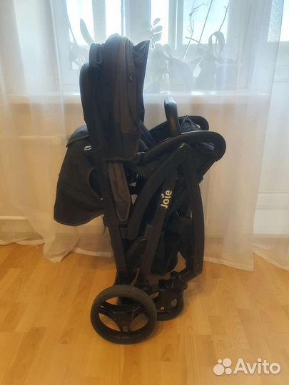 Коляска для двойни