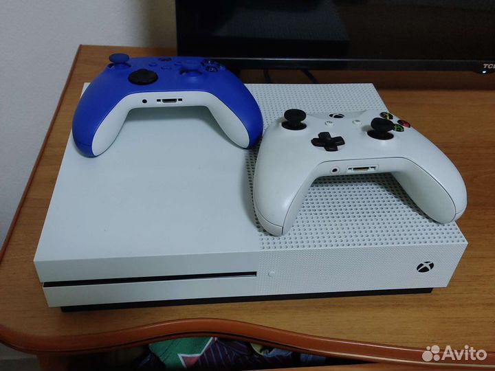 Xbox One s 1tb с играми