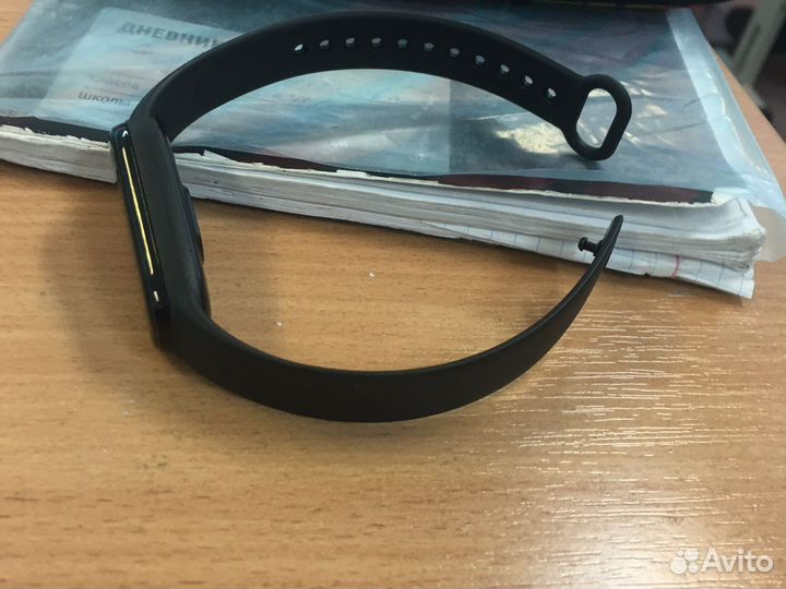 Mi band7