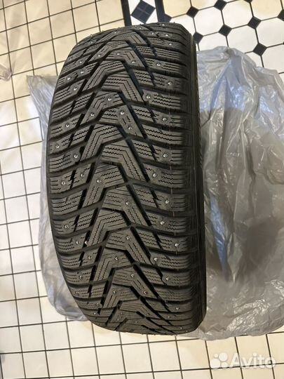 Hankook Winter I'Pike 225/50 R18 95T