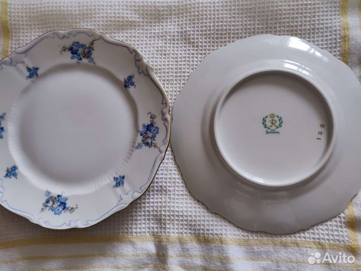 Тарелки две штуки