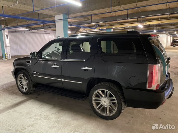 Cadillac Escalade 6.2 AT, 2012, 160 000 км