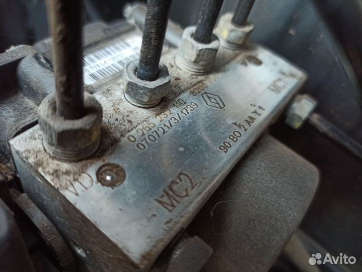 Блок абс Рено Логан 1