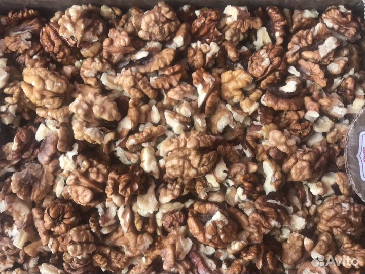 Орех грецкий