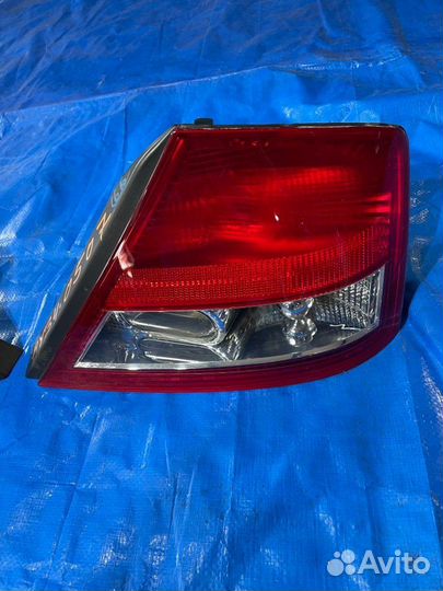 Стоп-сигнал Nissan Gloria HY34 VQ30DET 2004