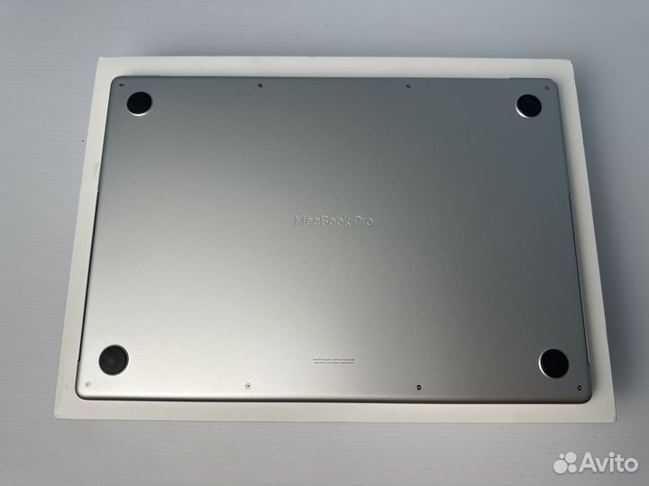 MacBook Pro 16 2023 M2 MAX/32/1Tb идеал, 165 цикл