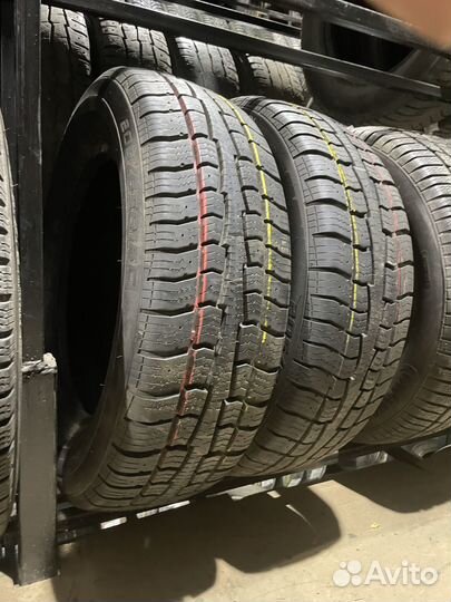 Cooper Weather-Master Van 205/65 R16C 107T