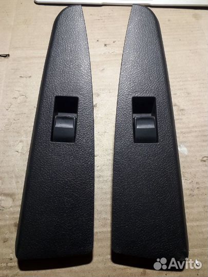 Кнопки стеклоподьемн. задние Toyota Highlander 2