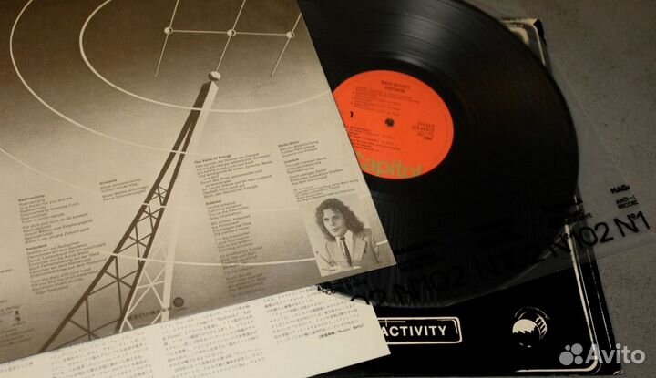 Kraftwerk - Radio-Activity (1975) LP, japan, EX