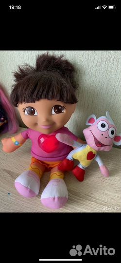 Даша путешественница музыкальная кукла
