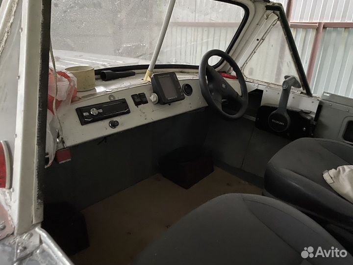 Продам лодку прогрес 4 с мотором suzuki 30