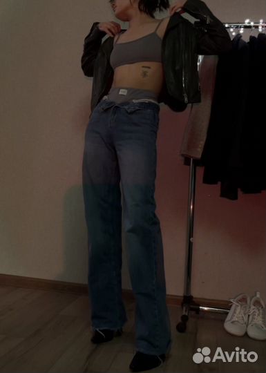 Джинсы широкие на высокой посадке
