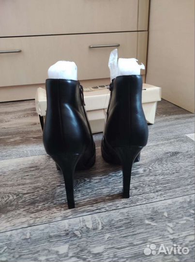 Ботильоны новые