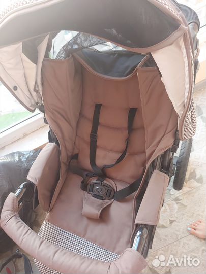 Прогулочная коляска capella