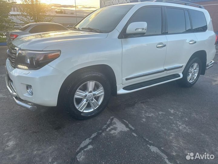 Toyota Land Cruiser 4.5 AT, 2015, 300 000 км