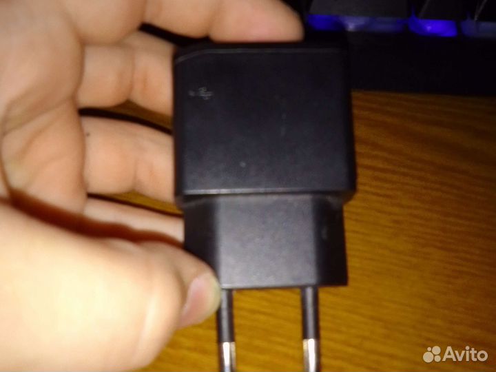 Блок питания sony для телефона