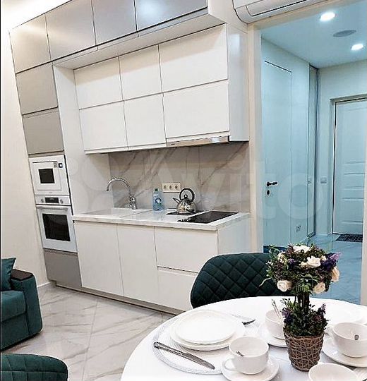 1-к. квартира, 42 м², 13/25 эт.