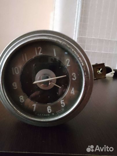 Часы от газ- 21