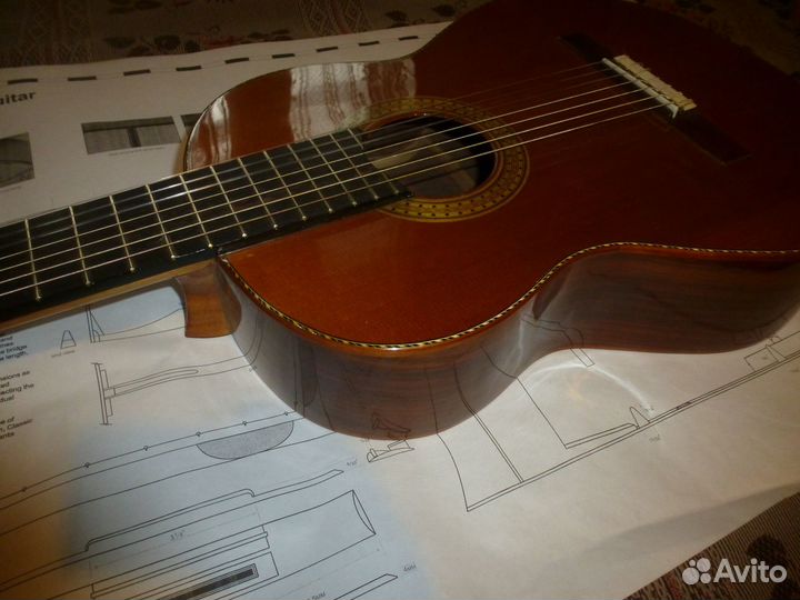 Мастеровая семиструнная гитара