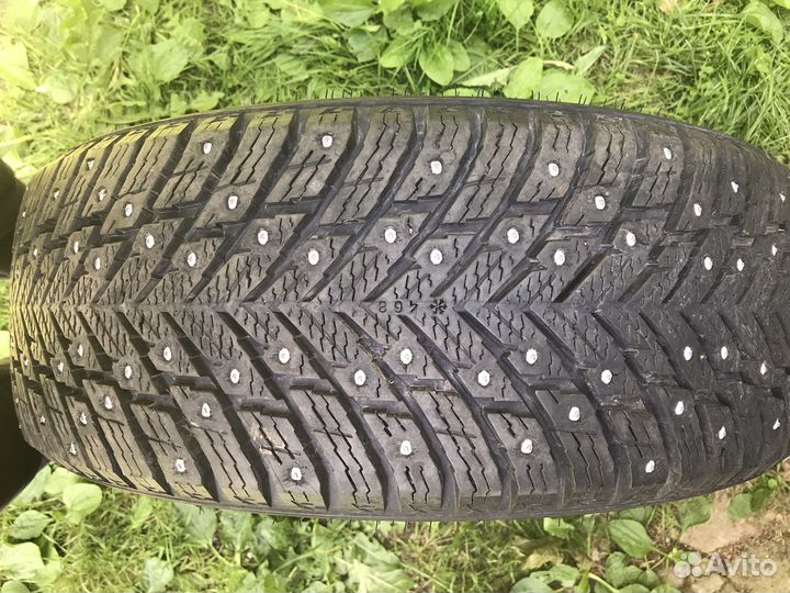 Nokian Tyres Hakkapeliitta 10p 215/55 R17