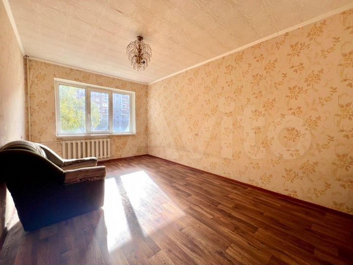 2-к. квартира, 50,2 м², 3/10 эт.