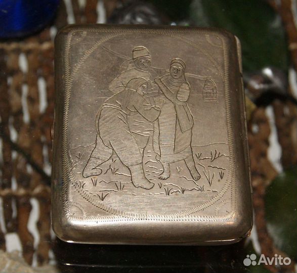 Старинный дамский портсигар русский стиль до 1917