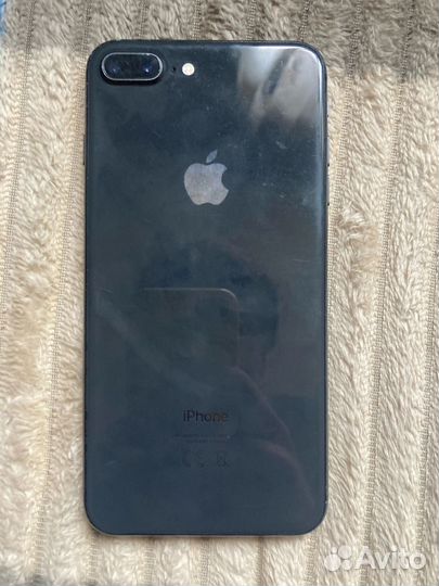 iPhone 8 Plus, 64 ГБ