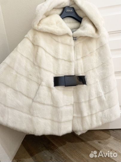 Шуба норковая mala mati белая с капюшоном