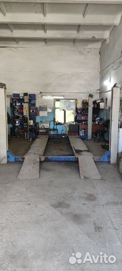 Подъемник автомобильный 4 стоечный бу