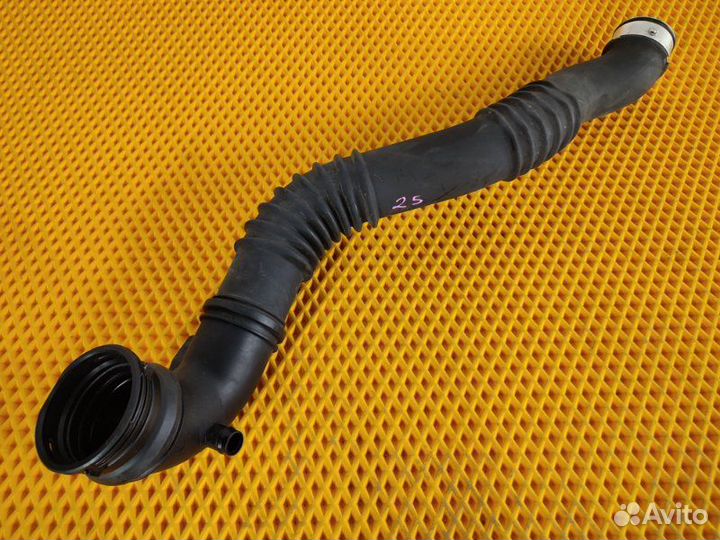 Патрубок интеркулера Bmw X1 E84 2.0 N20 2012