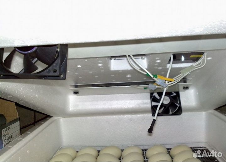 Инкубатор Несушка 63 яиц с Вентилятором