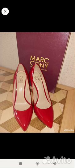 Туфли женские 37 Marc Cony