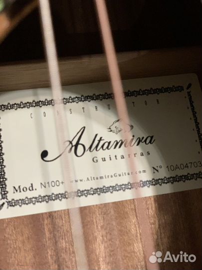 Классическая гитара Altamira N 100