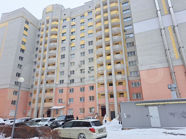 2-к. квартира, 70 м², 6/12 эт.