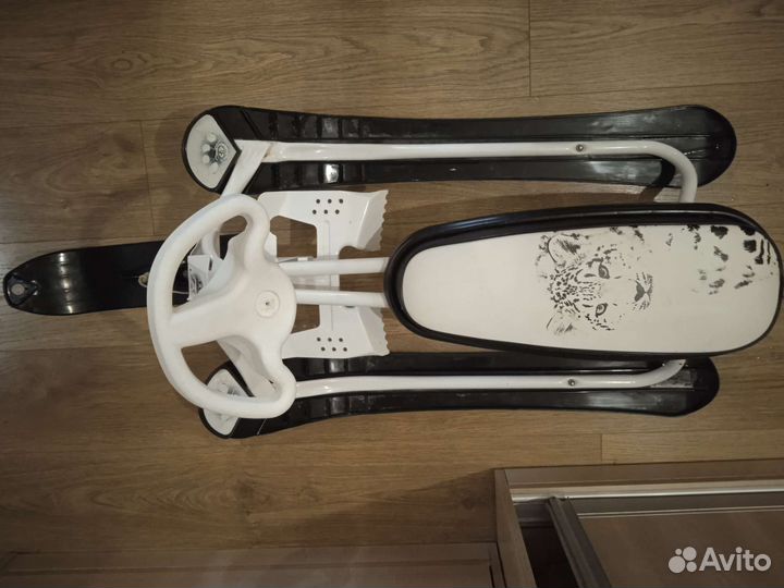 Детский снегокат бу