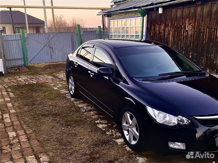 Honda Civic 1.8 AT, 2008, 289 500 км