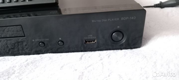 Blu-ray disc player Pioneer BDP-140