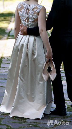 Свадебное платье 44-46 бу